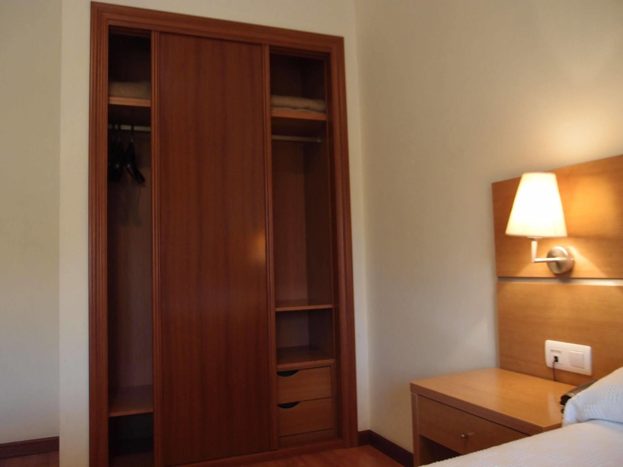 Hotel Avion By Bossh Hotels Vigo Extérieur photo