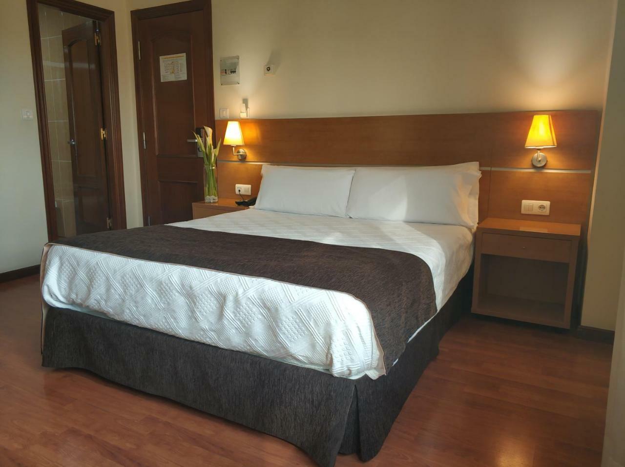 Hotel Avion By Bossh Hotels Vigo Extérieur photo