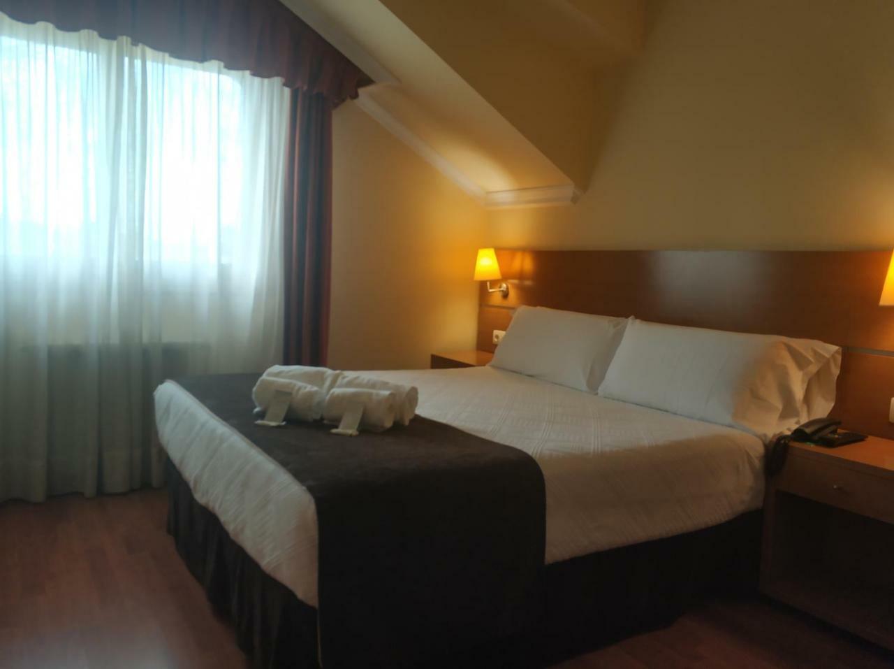 Hotel Avion By Bossh Hotels Vigo Extérieur photo